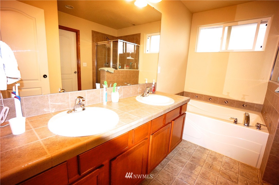 127 197th Street Southwest Bothell, WA 98012 - Photo 9 of 14