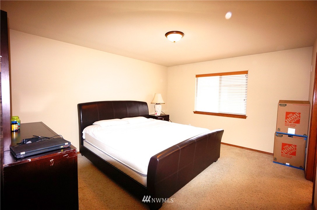 127 197th Street Southwest Bothell, WA 98012 - Photo 10 of 14