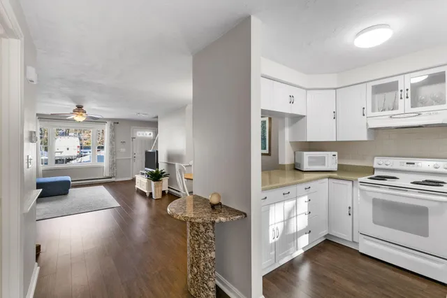 $370,000 | 248 Camp Street, Unit D2, West Yarmouth, MA 02673