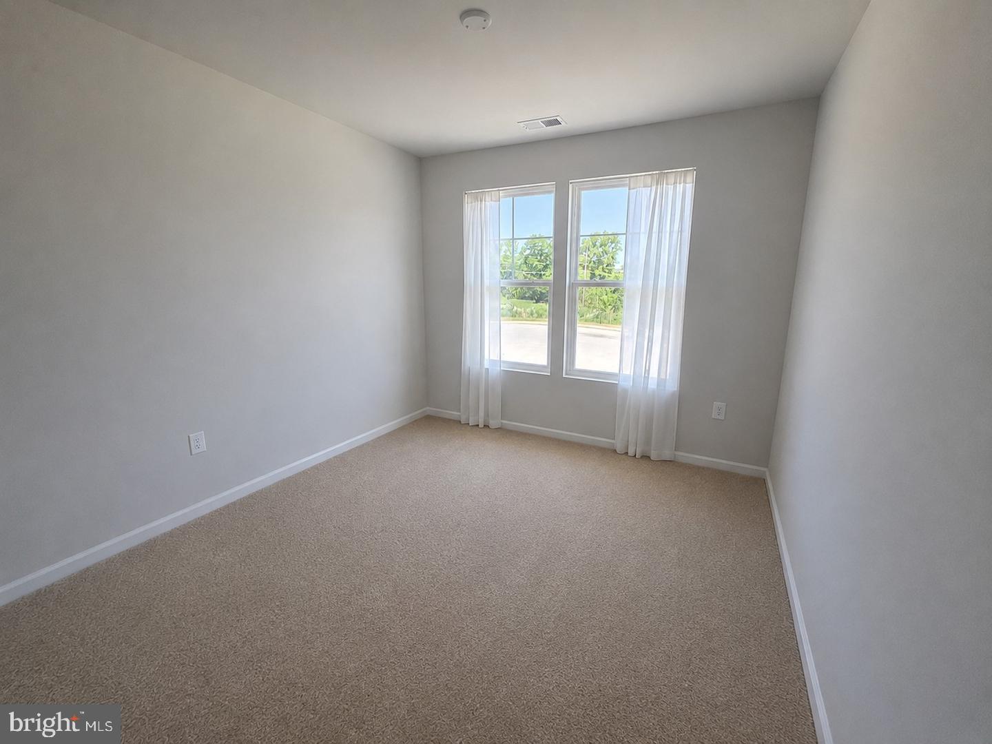 33 Apollo Road Charles Town, WV 25414 - Photo 11 of 23