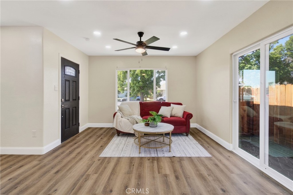1127 West 19th Street Merced, CA 95340 - Photo 9 of 29