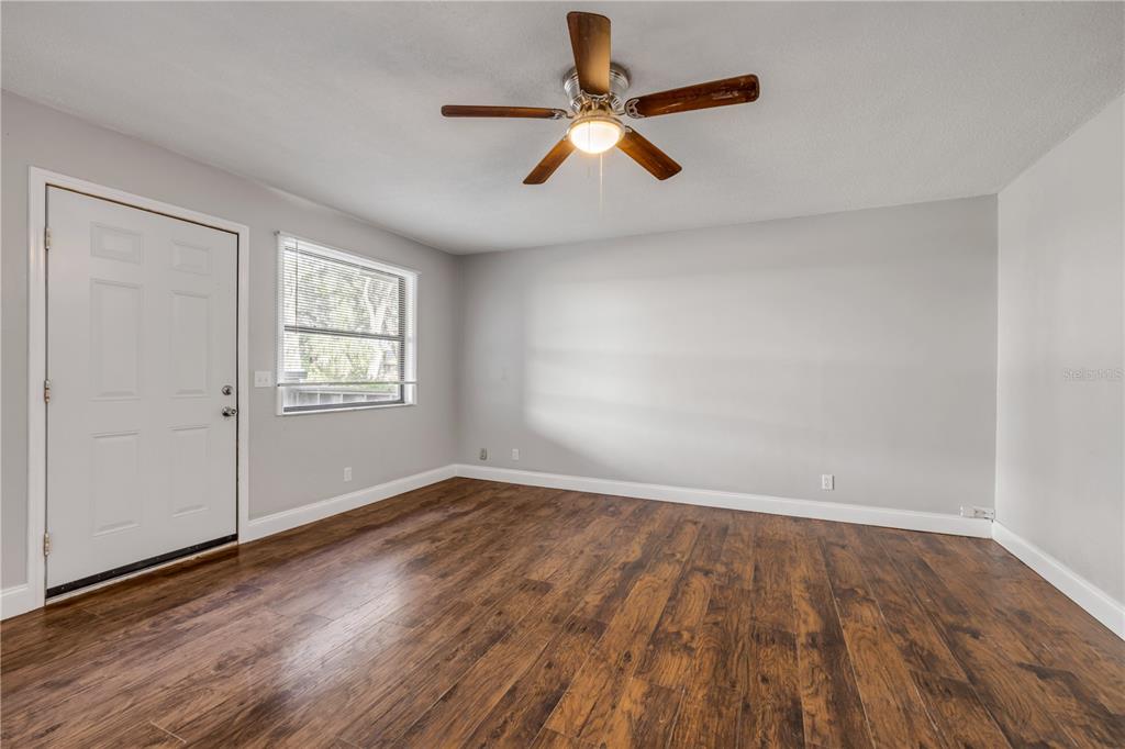 3656 Jackson Street, Unit 11 Port Orange, FL 32129 - Photo 4 of 20