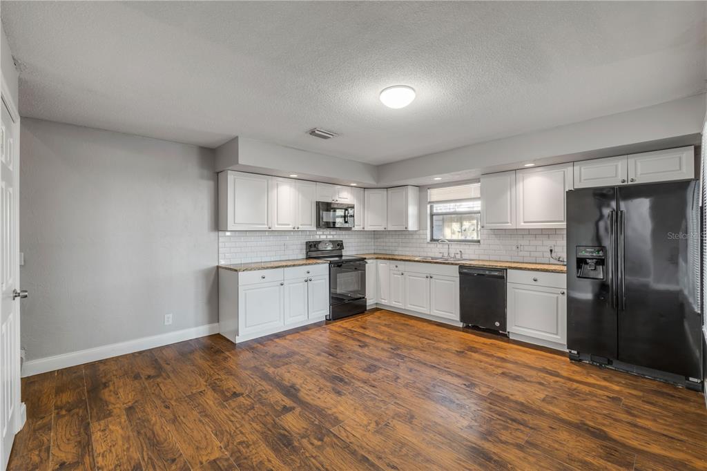 3656 Jackson Street, Unit 11 Port Orange, FL 32129 - Photo 6 of 20