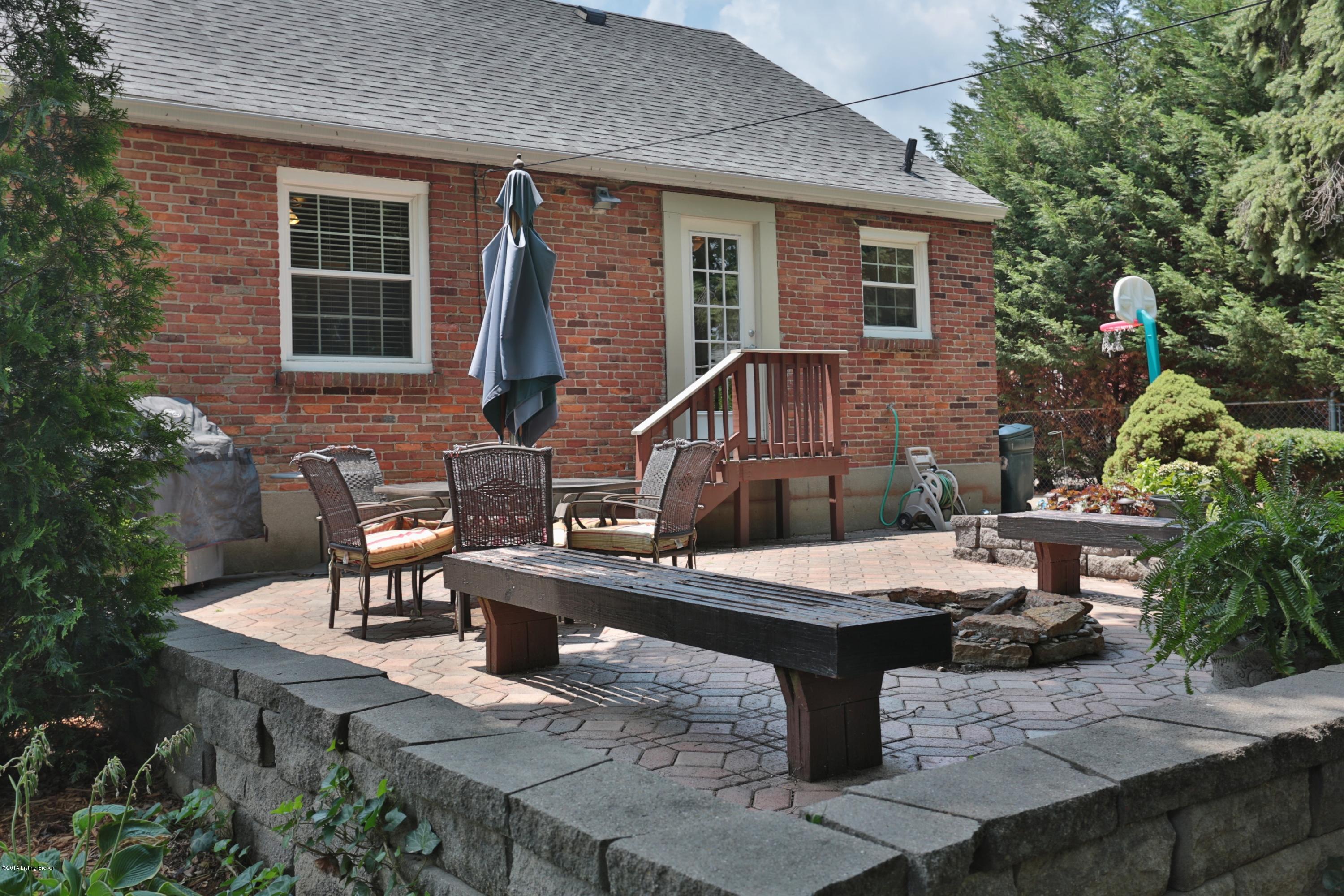 209 Alcott Road Louisville, KY 40207 - Photo 25 of 26 43