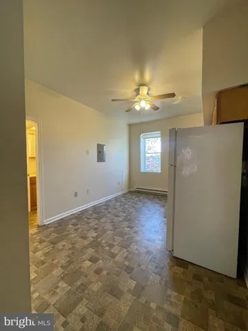 $1,100 | 255 South Potomac Street, Unit 2, Hagerstown, MD 21740