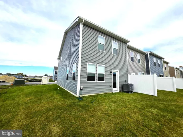 $2,300 | 1424 Sugarplum Lane, Salisbury, MD 21804