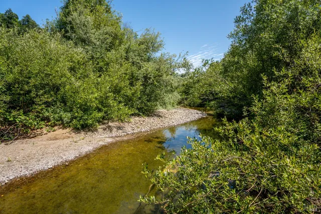 $1,765,000 | 9790 East Road, Redwood Valley, CA 95470