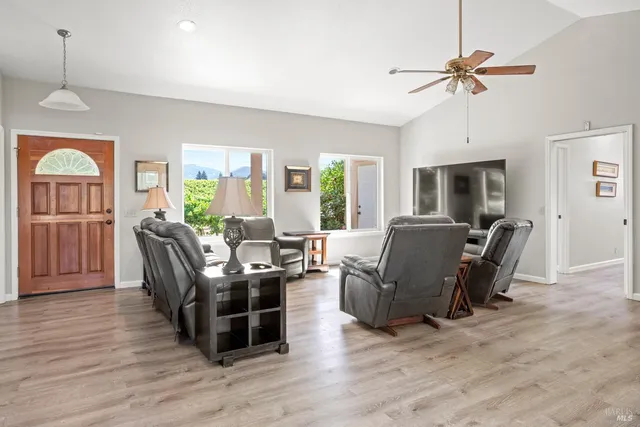 $1,765,000 | 9790 East Road, Redwood Valley, CA 95470