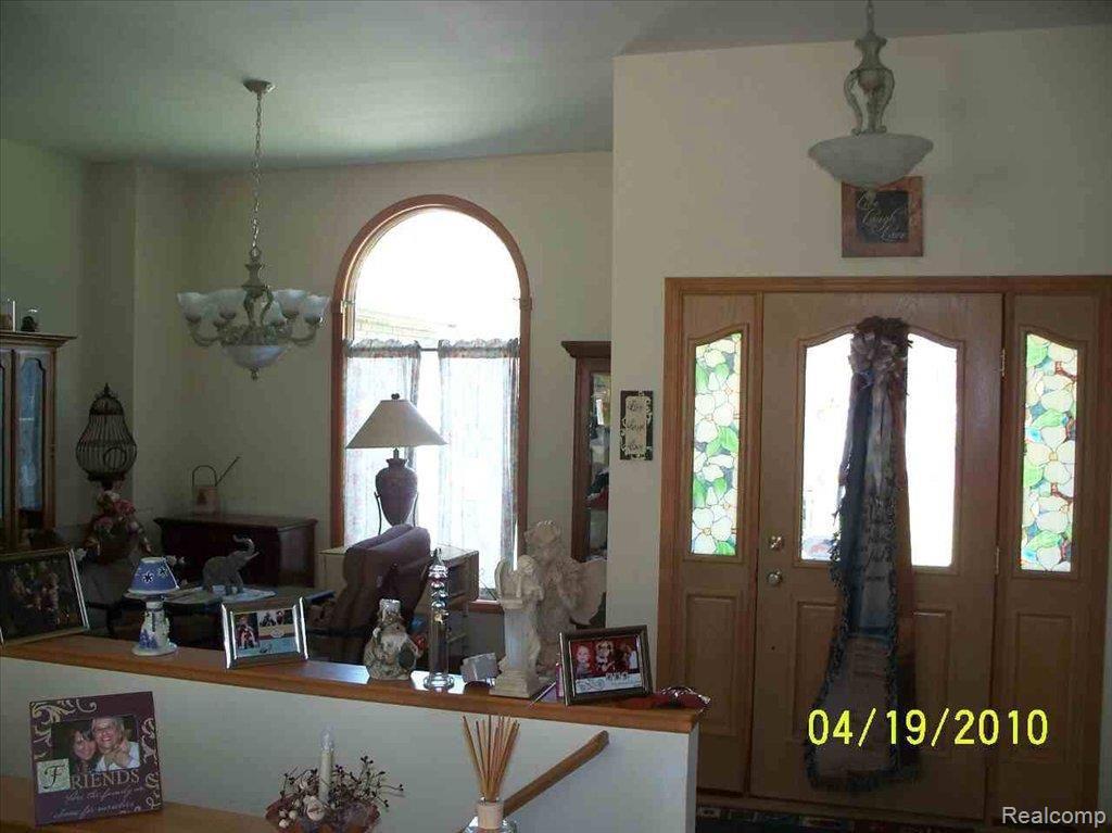 7048 Perry Road Grand Blanc, MI 48439 - Photo 5 of 8 Photo4