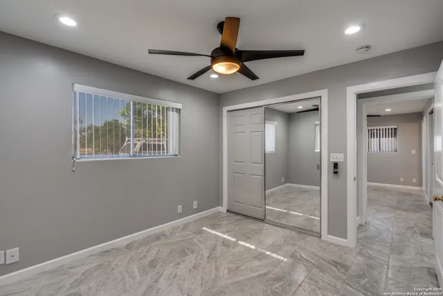 $2,595 | 406 Sea Willow Drive, Marion, TX 78124