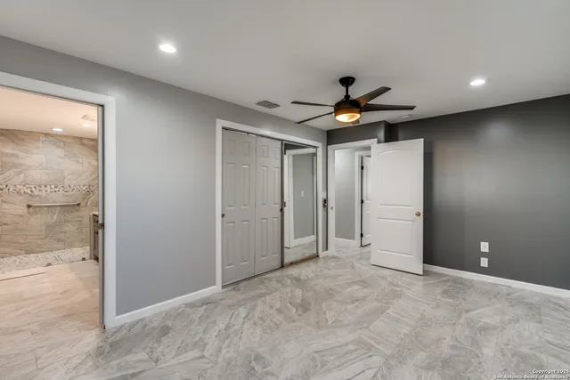 $2,595 | 406 Sea Willow Drive, Marion, TX 78124