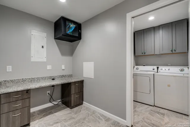 $2,595 | 406 Sea Willow Drive, Marion, TX 78124