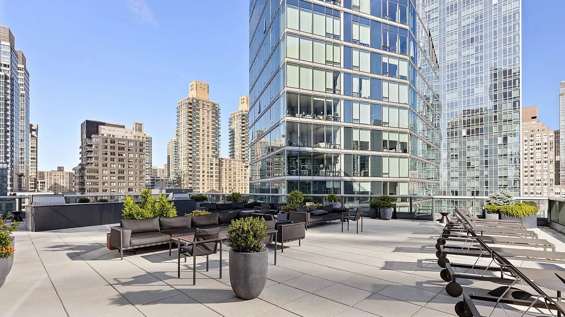 30 Riverside Boulevard, Unit 33A Manhattan, NY 10069 - Photo 50 of 52