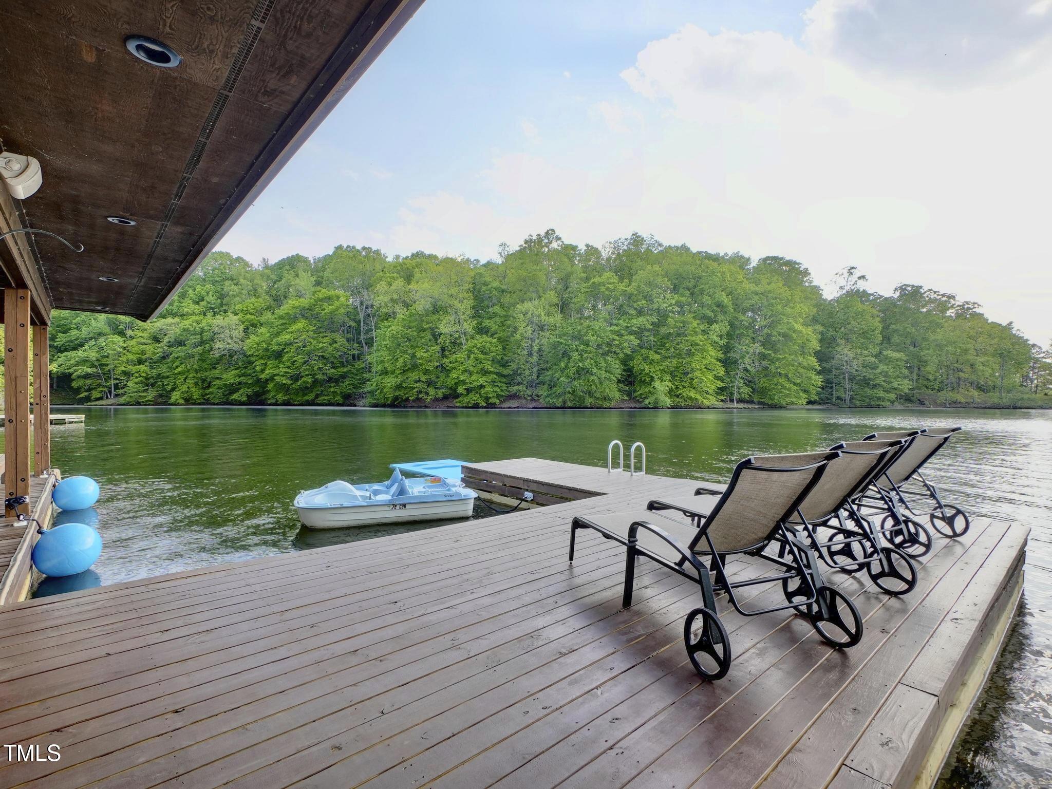 391 Roy Carver Road Semora, NC 27343 - Photo 6 of 40 seating at dock lounge