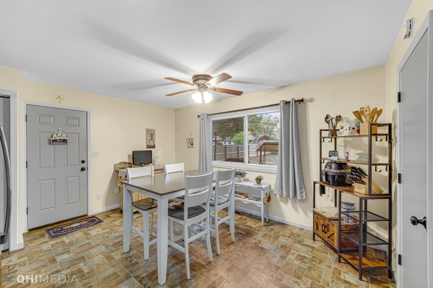 730-1 Fox River Road Valparaiso, IN 46385 - Photo 8 of 21 1500x1000