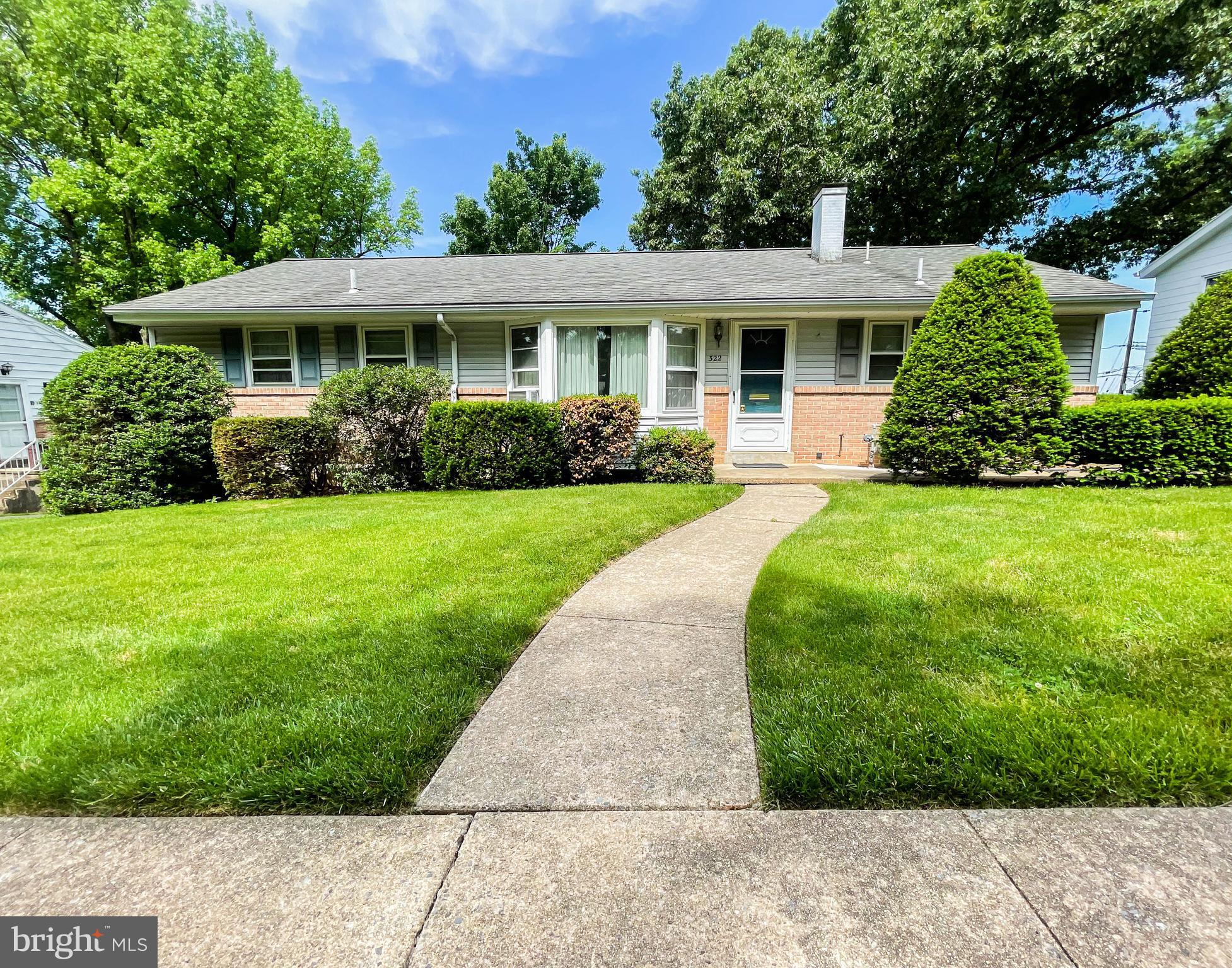 322 South Miller Street Reading, PA 19607 - Photo 2 of 26