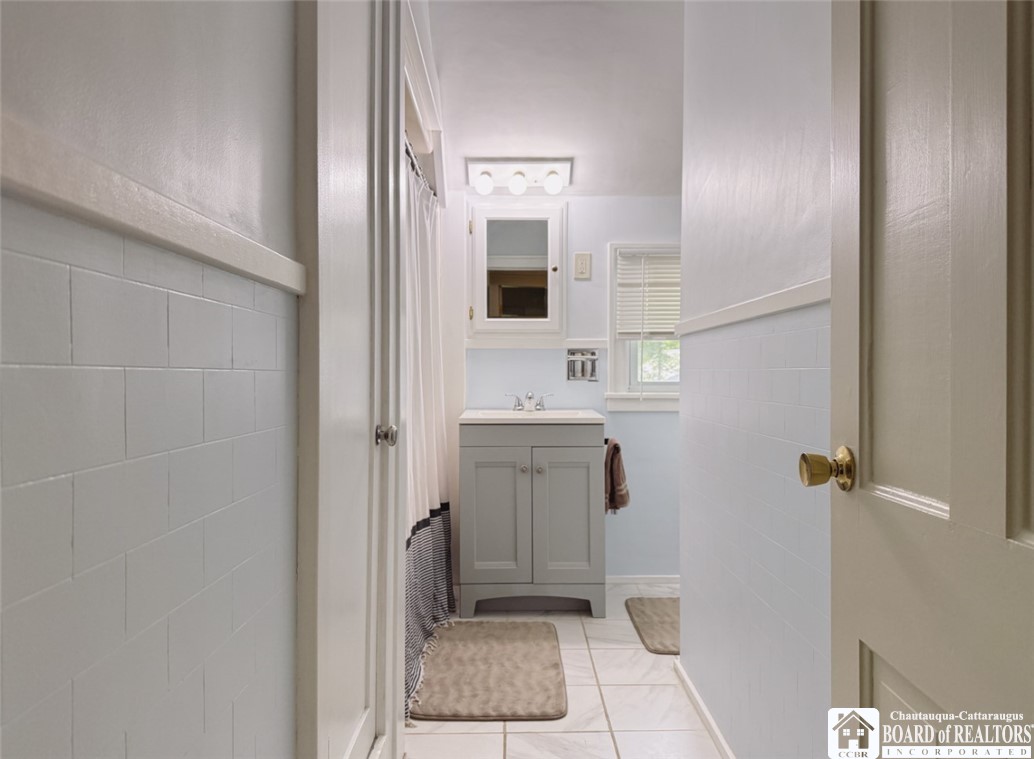 3797 Bard Road Pomfret, NY 14718 - Photo 25 of 40 2nd floor FULL bath