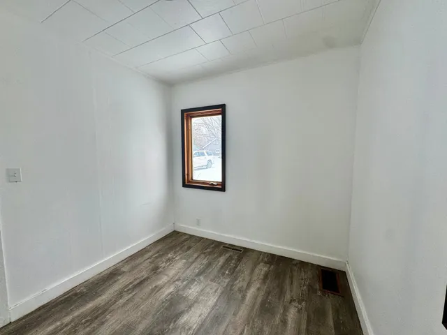 $94,500 | 402 2nd Avenue Southeast, Roseau, MN 56751