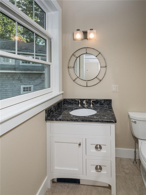 24 Perkins Cove Road, Unit 2 Ogunquit, ME 03907 - Photo 22 of 35 Powder room.