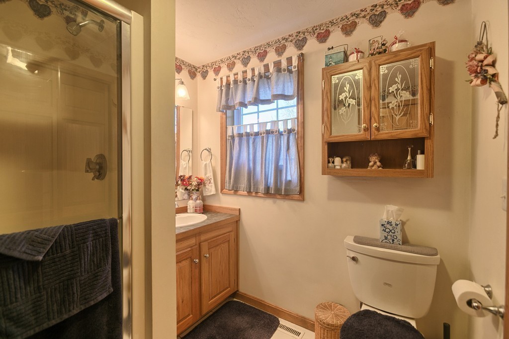14 Whitmanville Road Westminster, MA 01473 - Photo 12 of 26 Gallery Image 12