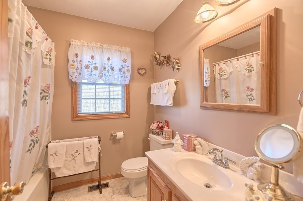 14 Whitmanville Road Westminster, MA 01473 - Photo 20 of 26 Gallery Image 20