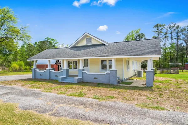 $269,000 | 690 McNabb Short Cut Road, Loris, SC 29569