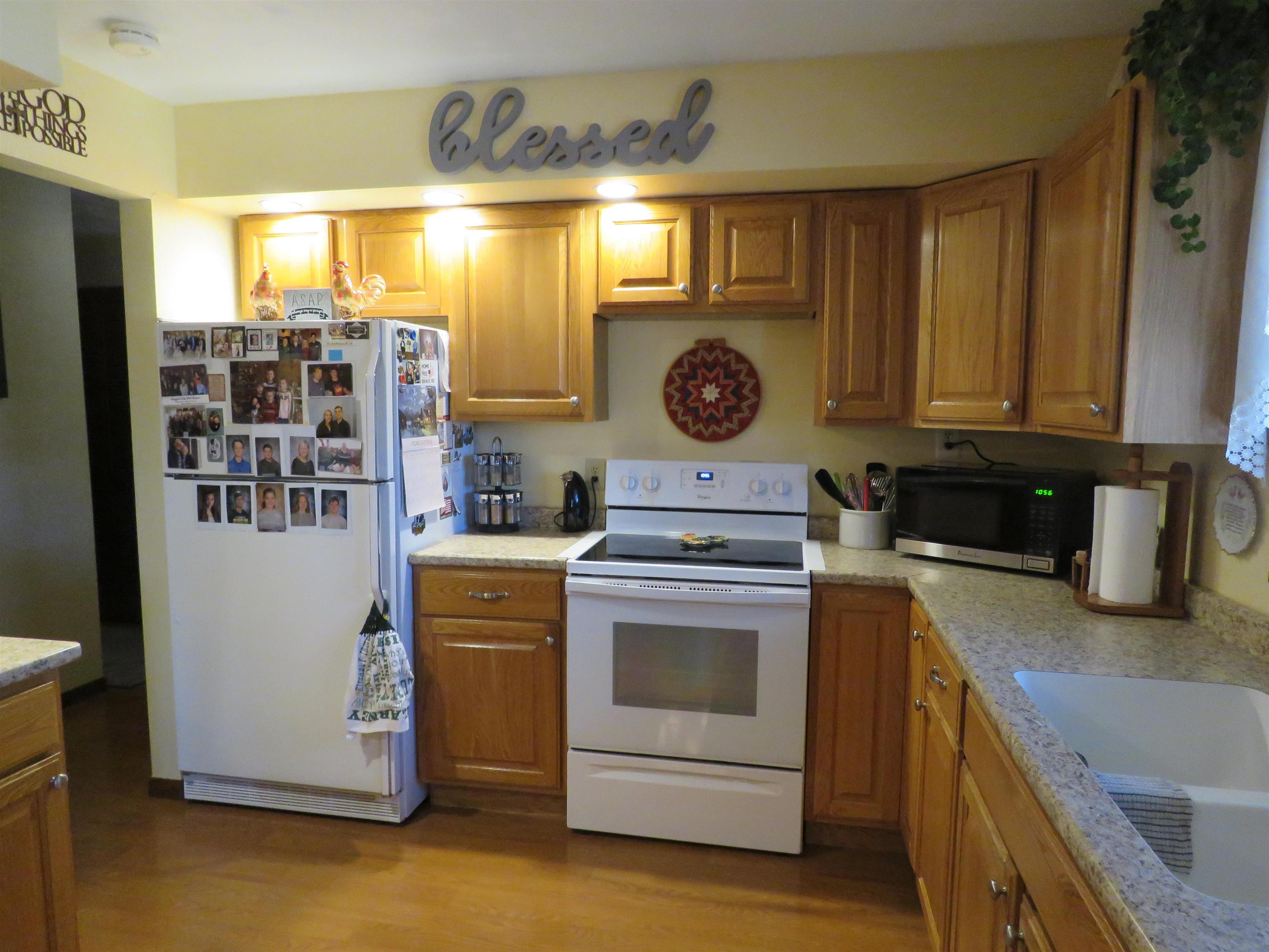 N8582 Pine Road Beaver Dam, WI 53916 - Photo 3 of 53