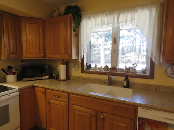 $699,000 | N8582 Pine Road, Beaver Dam, WI 53916