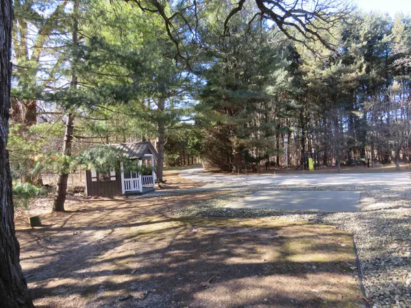 $699,000 | N8582 Pine Road, Beaver Dam, WI 53916