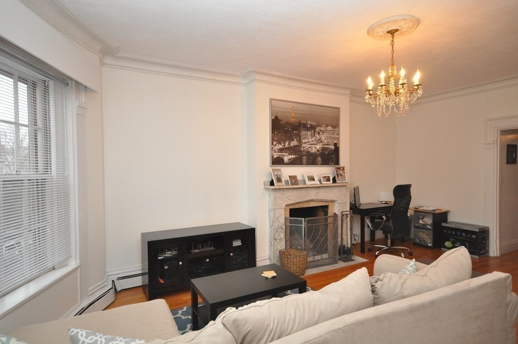 37 Union Street, Unit 2 Boston, MA 02129 - Photo 9 of 24