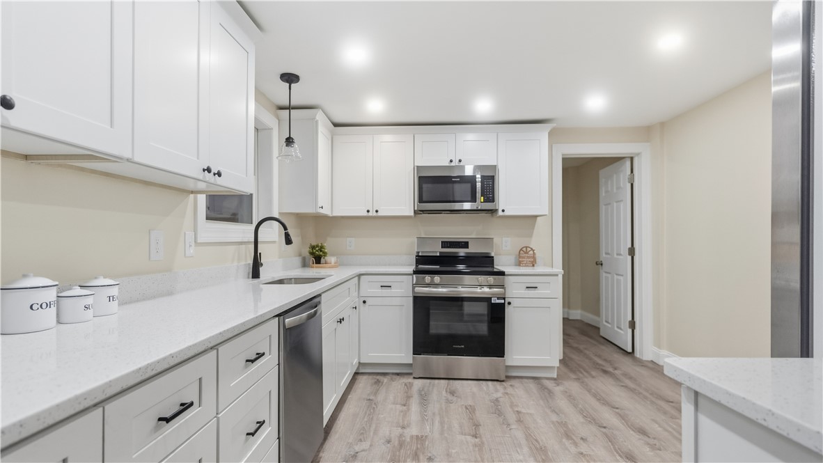 3200 Mendon Road Cumberland, RI 02864 - Photo 4 of 32