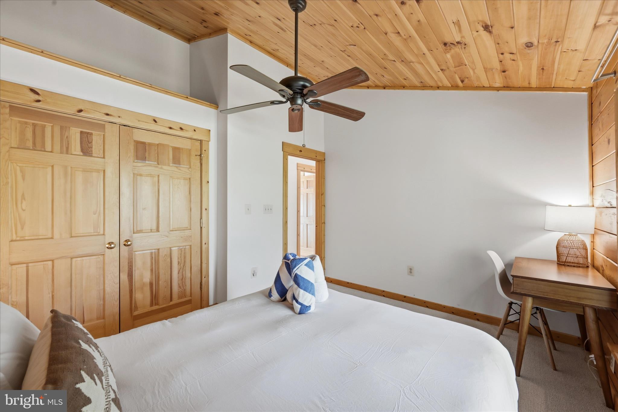 938 Fetchett Road Bentonville, VA 22610 - Photo 37 of 69 Bedroom #3