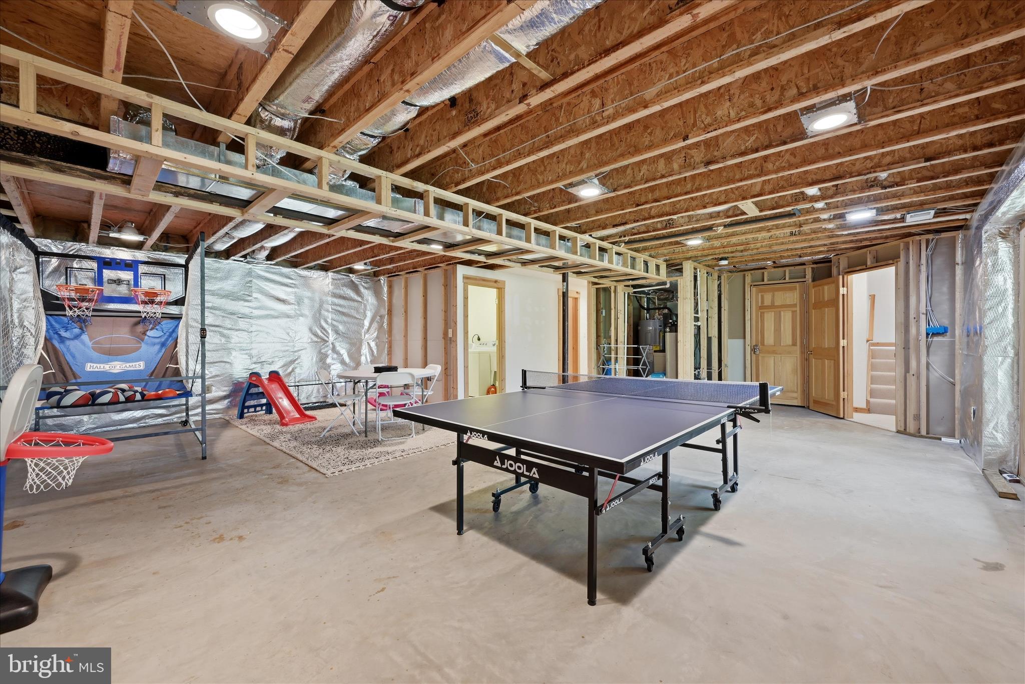 938 Fetchett Road Bentonville, VA 22610 - Photo 41 of 69 Basement