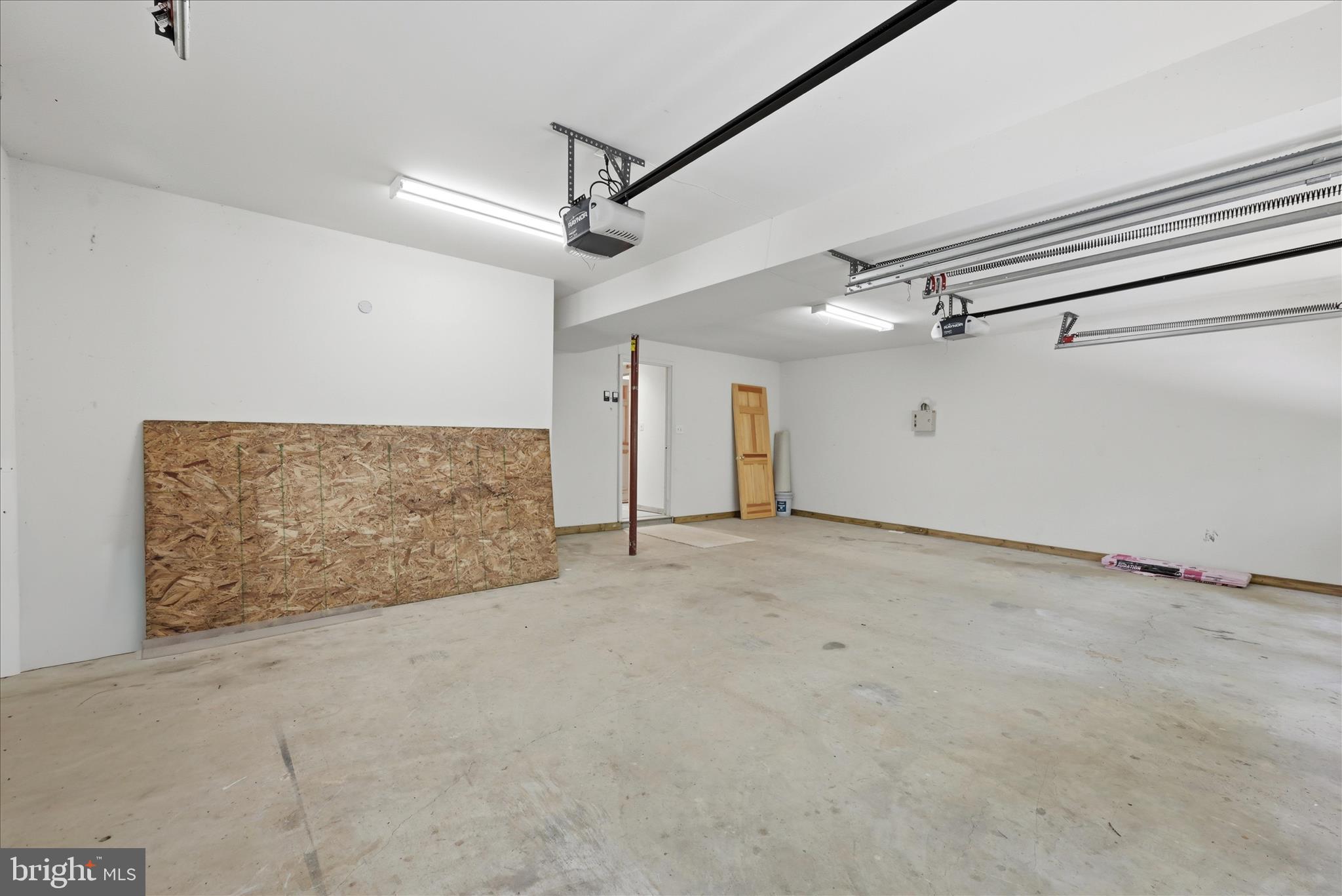 938 Fetchett Road Bentonville, VA 22610 - Photo 46 of 69 Garage