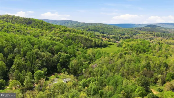 $630,000 | 938 Fetchett Road, Bentonville, VA 22610