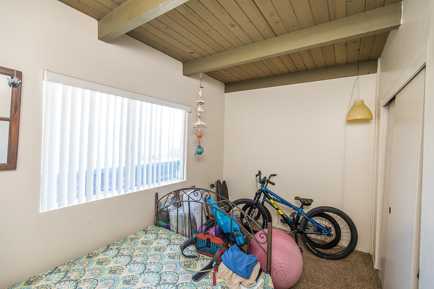 133 Burbank Avenue Oxnard, CA 93035 - Photo 20 of 40 a view of utility room