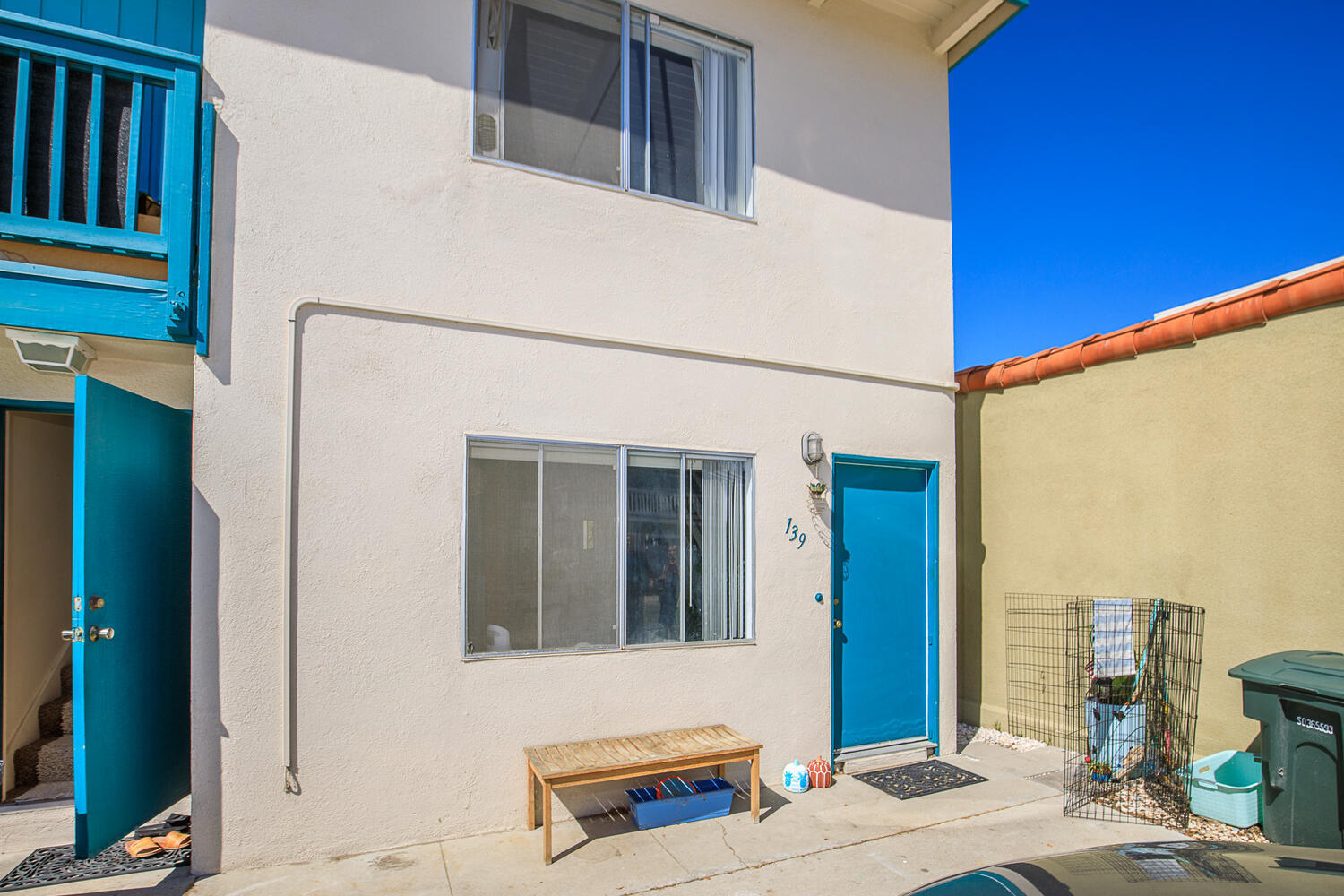 133 Burbank Avenue Oxnard, CA 93035 - Photo 4 of 40 a view of front door of house