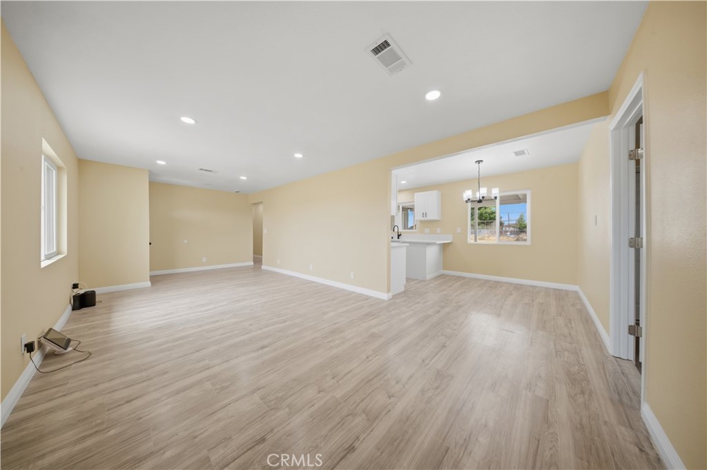 16657 Foothill Avenue Edwards, CA 93523 - Photo 9 of 26