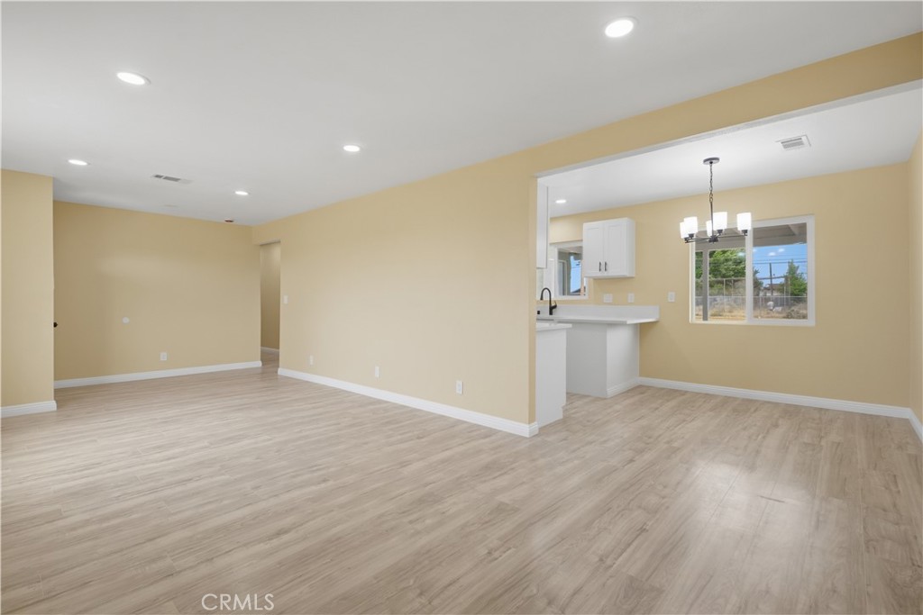 16657 Foothill Avenue Edwards, CA 93523 - Photo 10 of 26