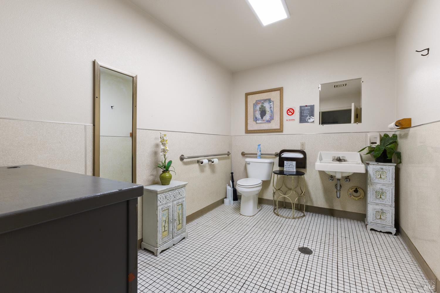 145 West 3rd Street Santa Rosa, CA 95401 - Photo 21 of 39