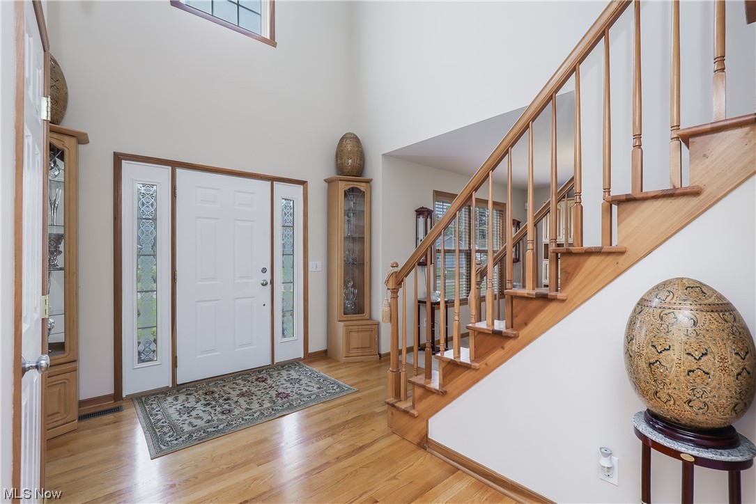 5951 Wentworth Road Southwest Canton, OH 44706 - Photo 3 of 33 Gallery Image 3