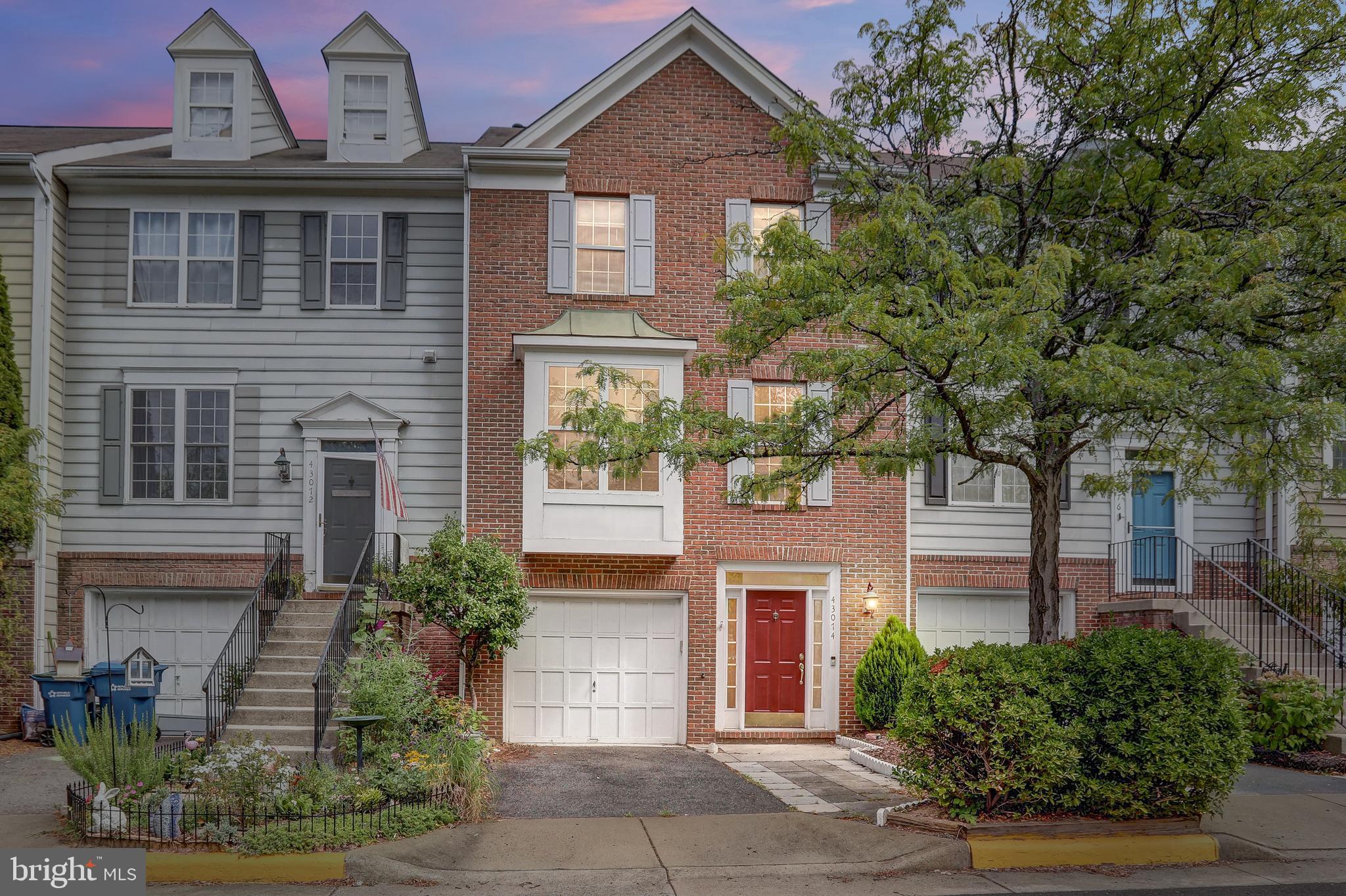 43074 Francis Square Chantilly, VA 20152 - Photo 1 of 23