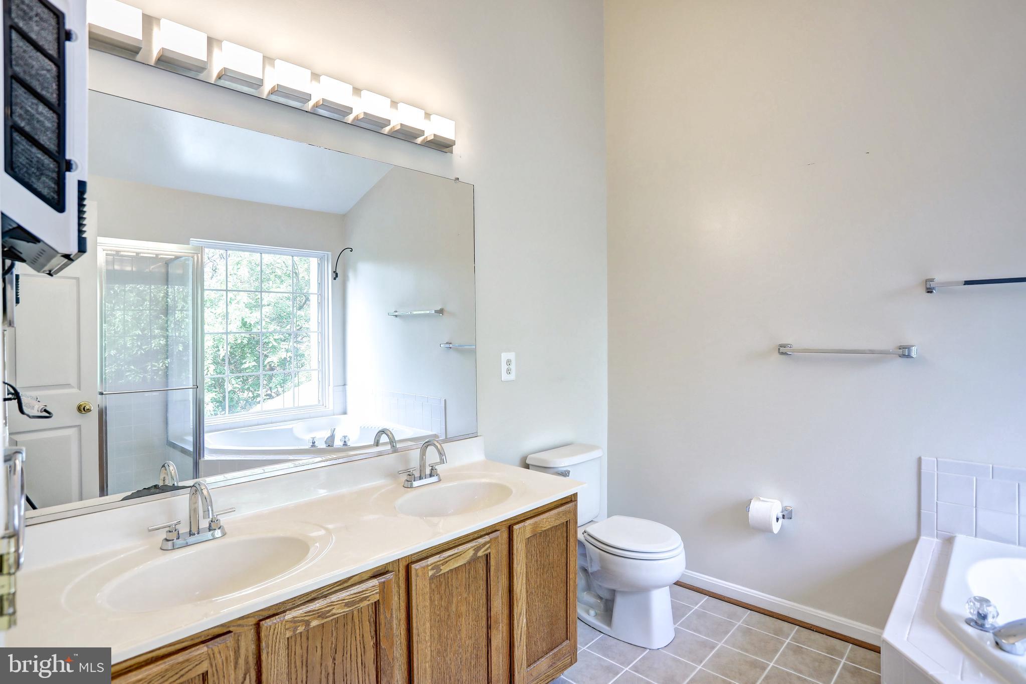 43074 Francis Square Chantilly, VA 20152 - Photo 14 of 23