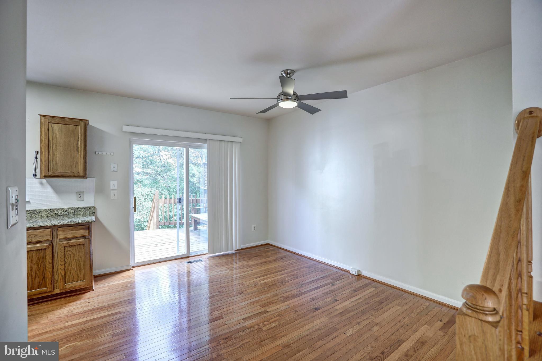43074 Francis Square Chantilly, VA 20152 - Photo 7 of 23