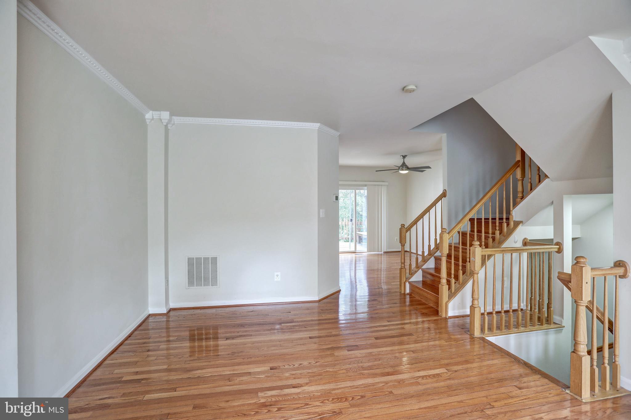 43074 Francis Square Chantilly, VA 20152 - Photo 10 of 23