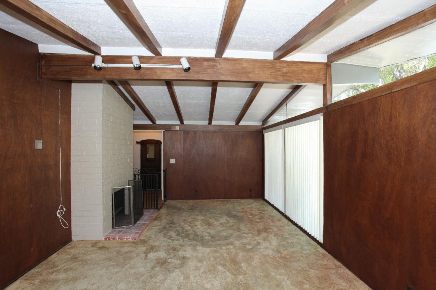 19100 Meiggs Lane Cupertino, CA 95014 - Photo 5 of 21 a view of hallway