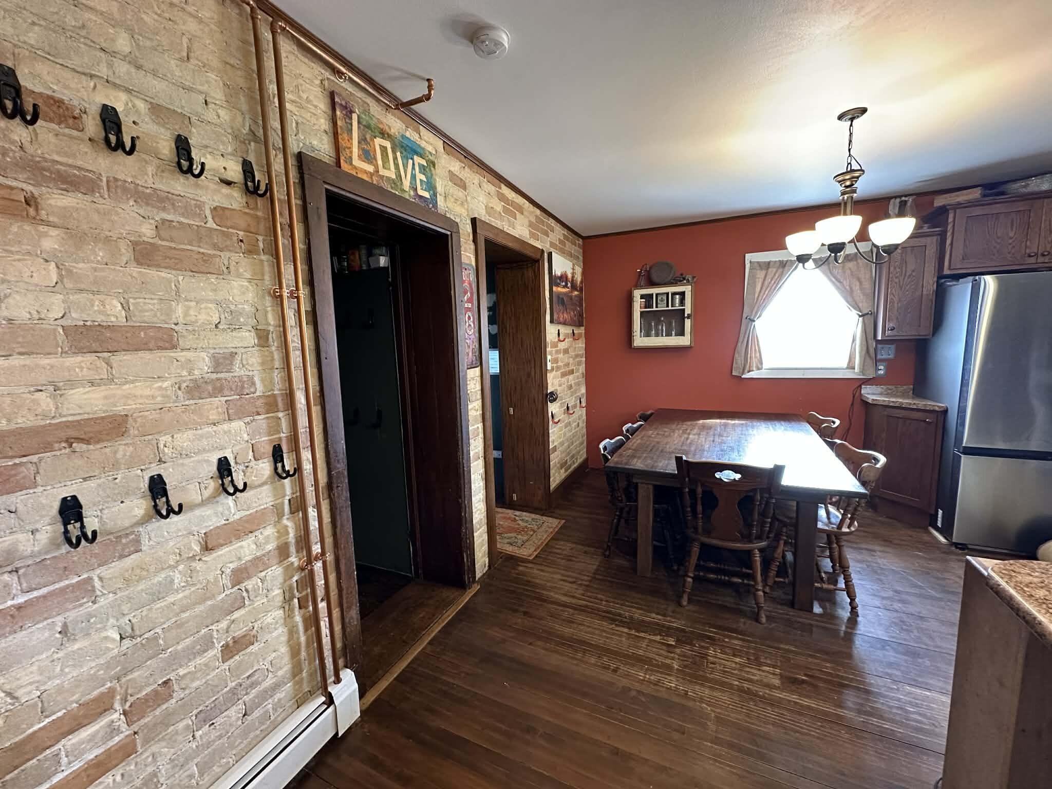 6919 County Rd C Newton, WI 54220 - Photo 5 of 30 1000035257
