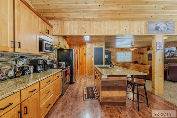 $699,000 | 3812 Great Grey Owl, Island Park, ID 83429
