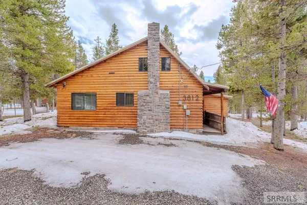 $699,000 | 3812 Great Grey Owl, Island Park, ID 83429