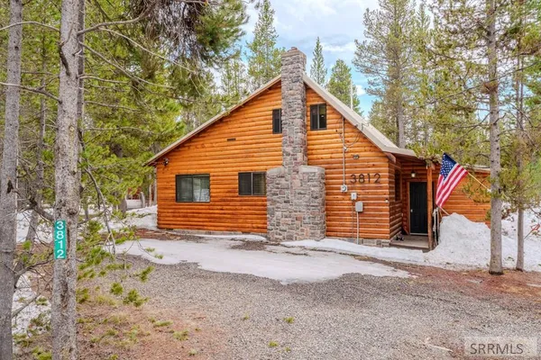 $699,000 | 3812 Great Grey Owl, Island Park, ID 83429